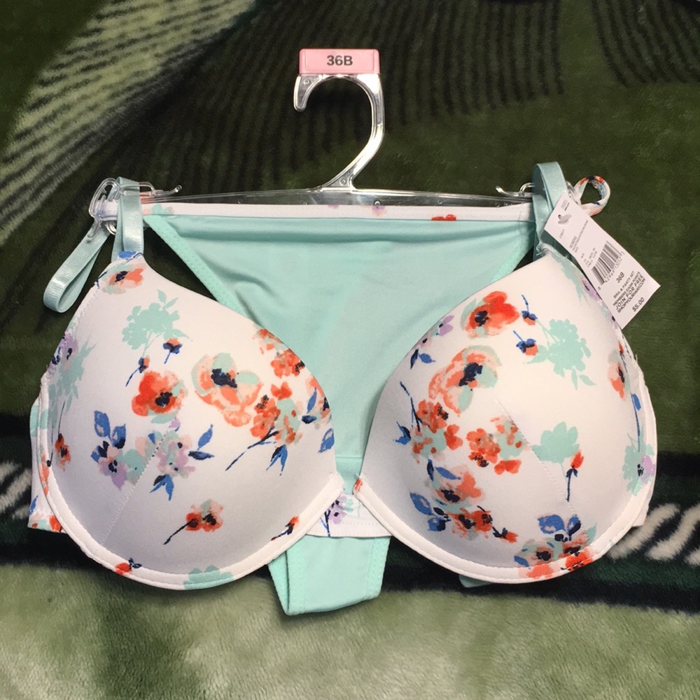 Bra and Panty Set